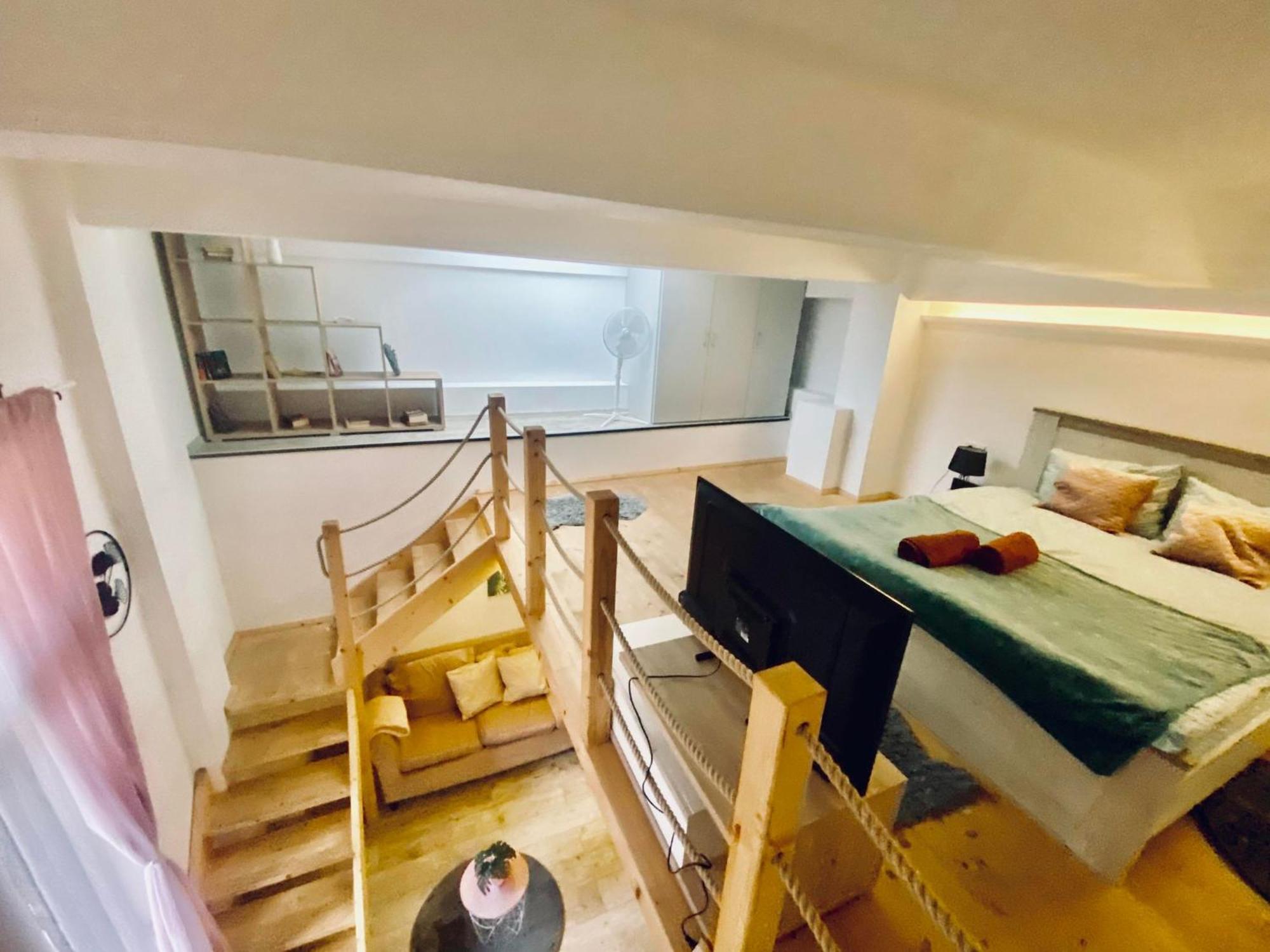 The Central Apartament Daire Kaloşvar Dış mekan fotoğraf